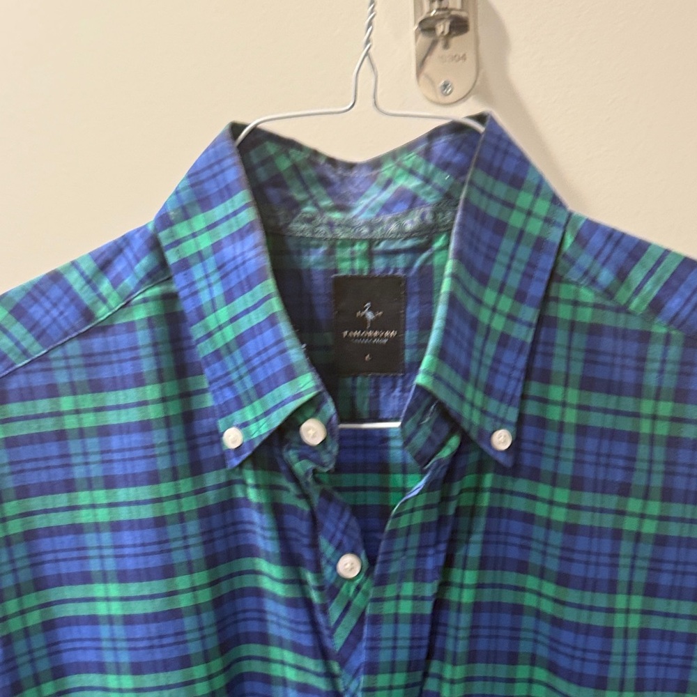 Tailorbyrd Men's Blue and Green Plaid Button-Down Shirt
